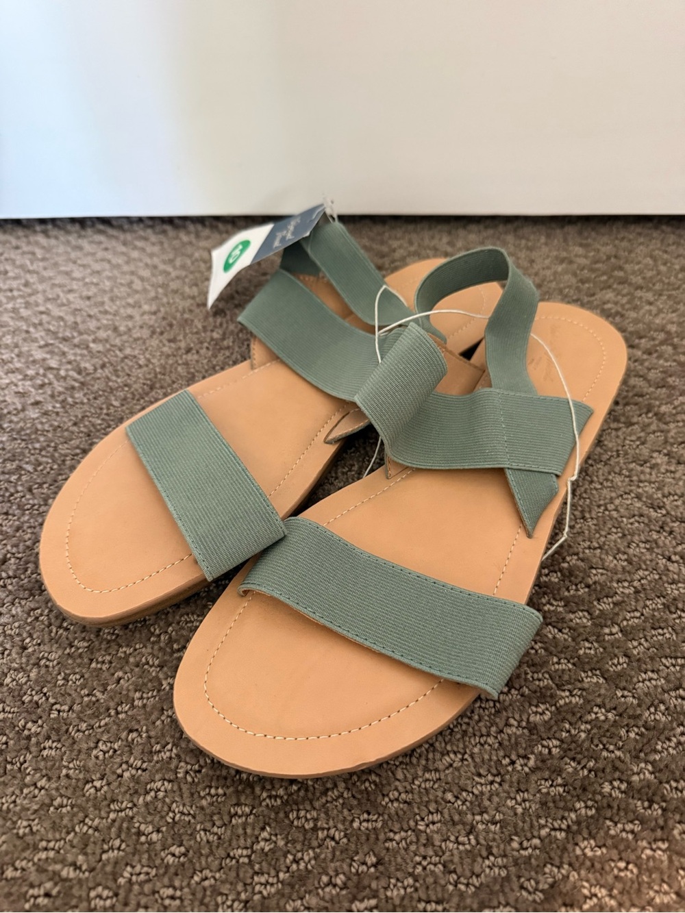 Universal Thread Green Sandals
